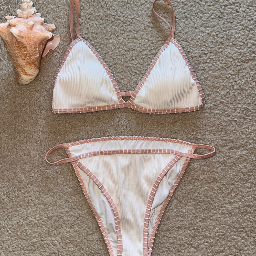 Cupshe White and Tan Bikini Set